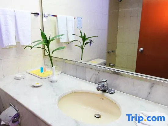 Overseas Chinese Hotel Hangzhou