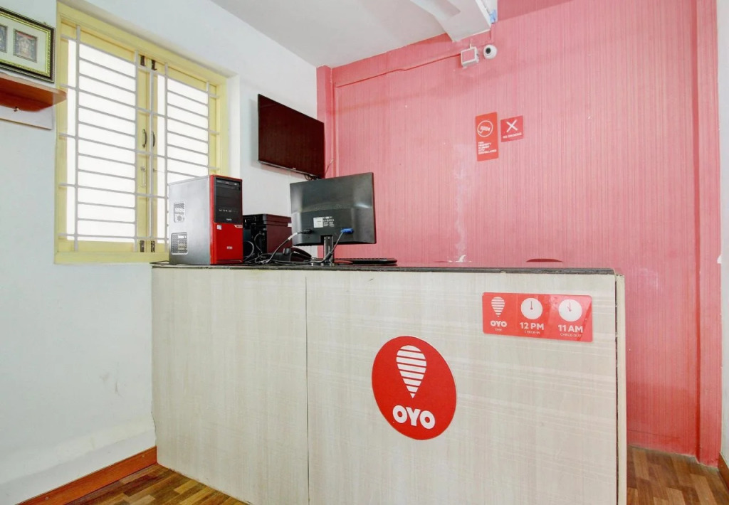 OYO 6732 Dheeran Residency