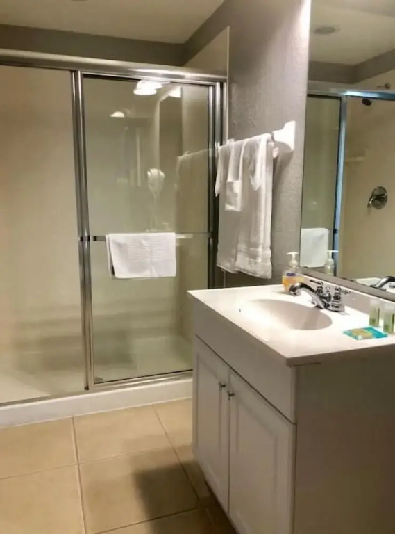 Tidecrest 144 · 3 Suites Near Convention, Universal, Disney
