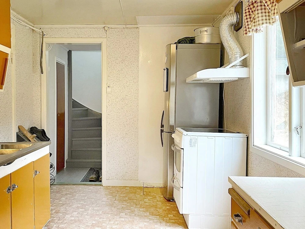 6 person holiday home in SANDHULT-By Traum