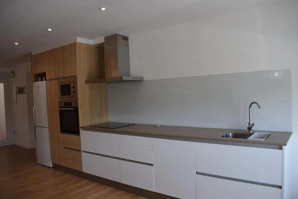 Nuevo apartamento céntrico junto al mar
