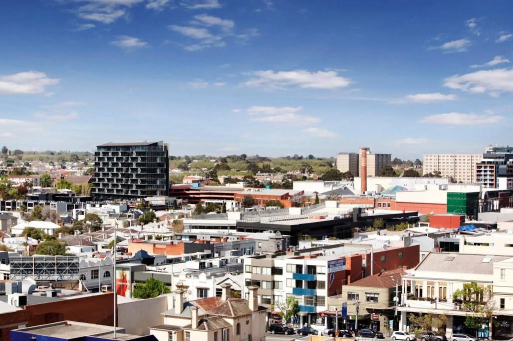 Corporate Keys- Lilli Apartments