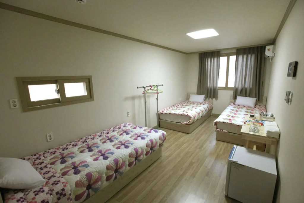 SSGuesthouse - Hostel