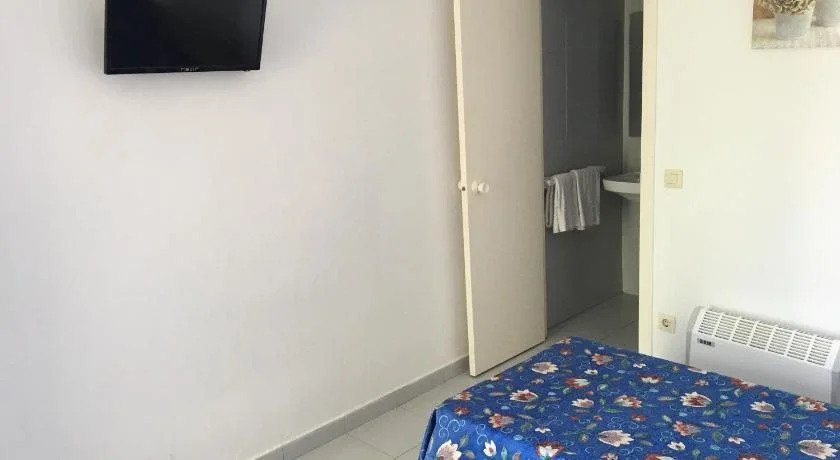 Hostal Univers