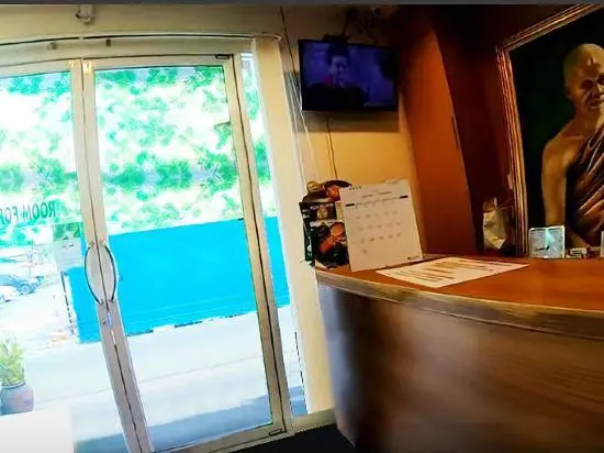 OYO 1097 Thep Apartment