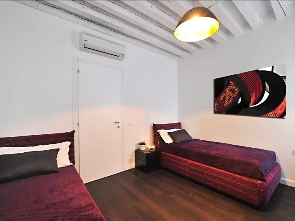 Art Deco Apartment