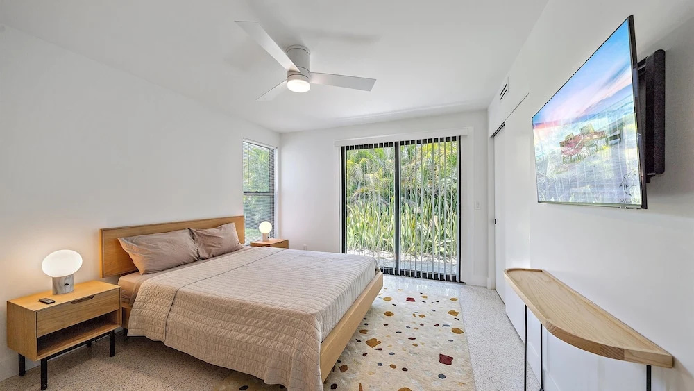 The Windward House 3 Bedroom Home by RedAwning