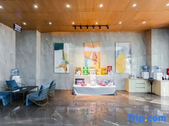 Wanyue Loft Hotel (Datong High-Speed Railway South Station Wanda Plaza)