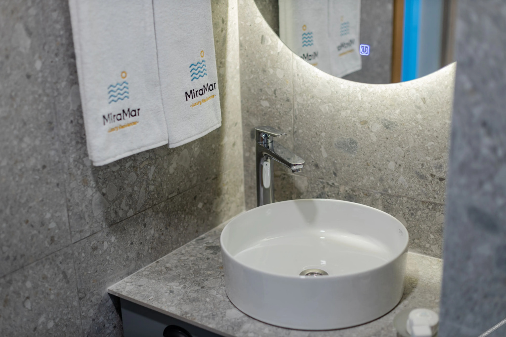 MiraMar Luxury Residences