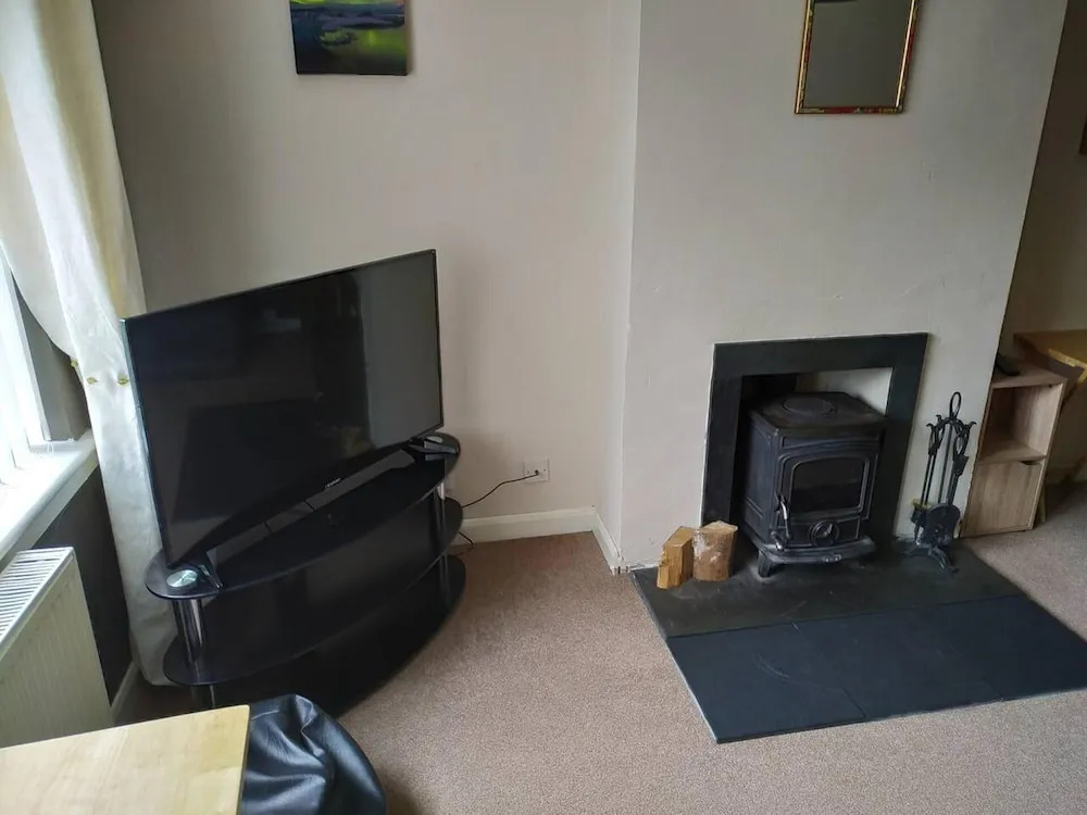 3-Bed House Sleeps 5 5 min walk from City Centre