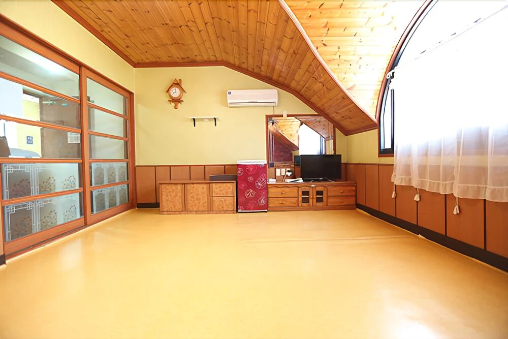 Anmyeondo Happyday Pension
