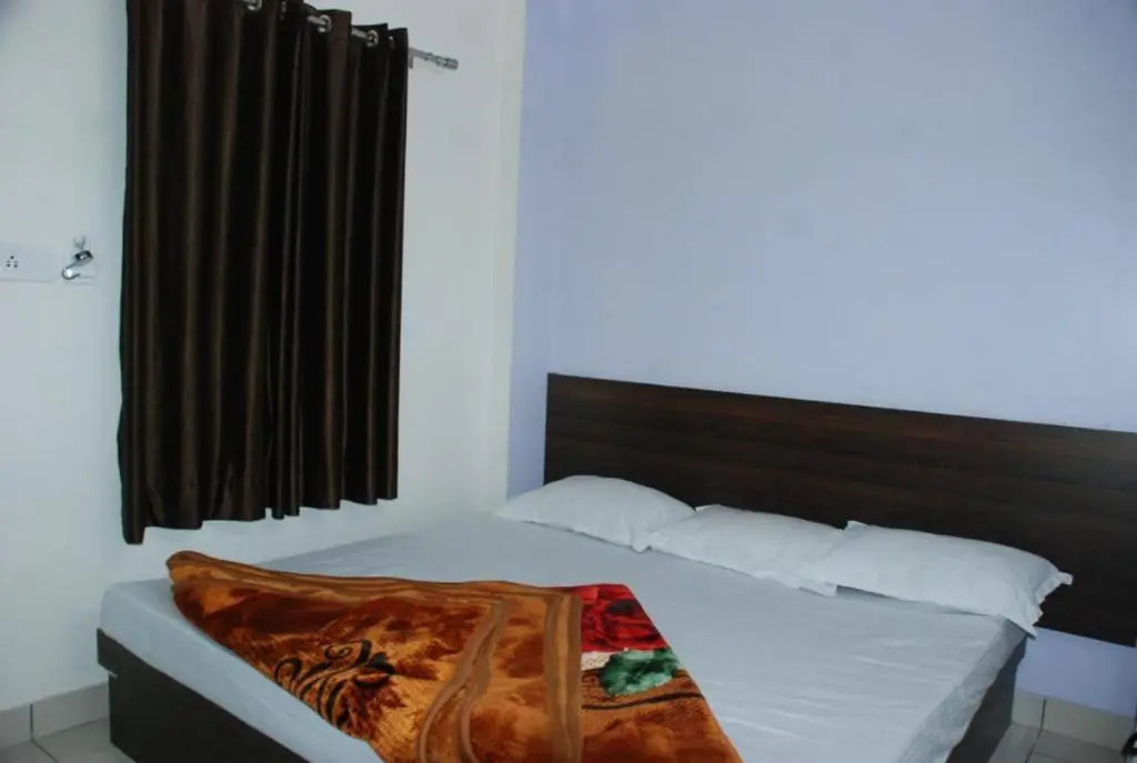 Hotel Chouhan Paradise
