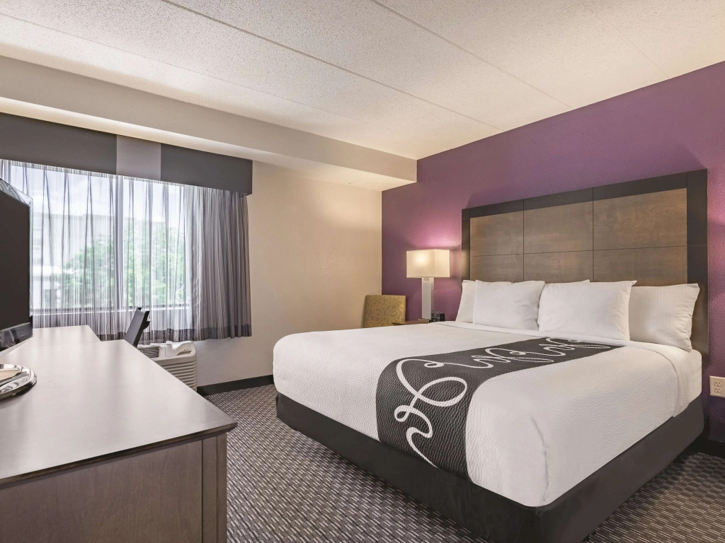 La Quinta by Wyndham Salem NH