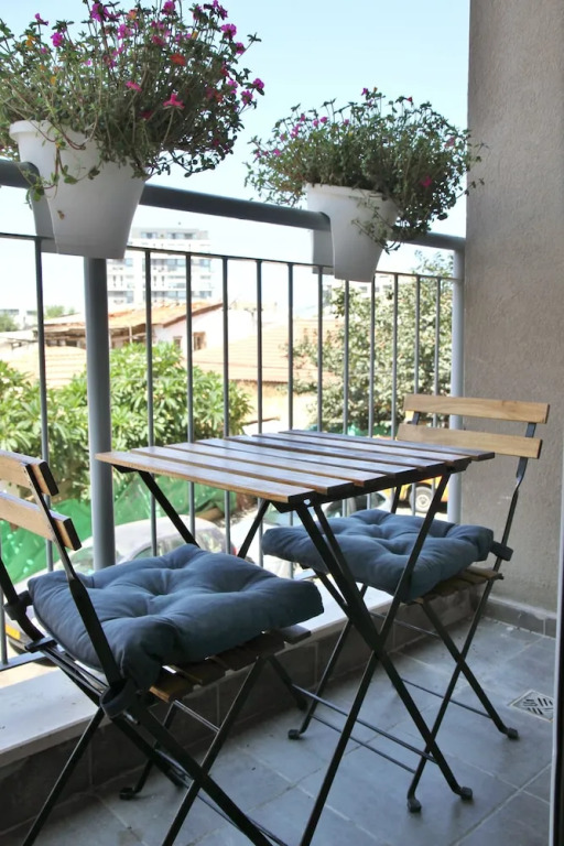 2R full of charm and style at heart of Florentine