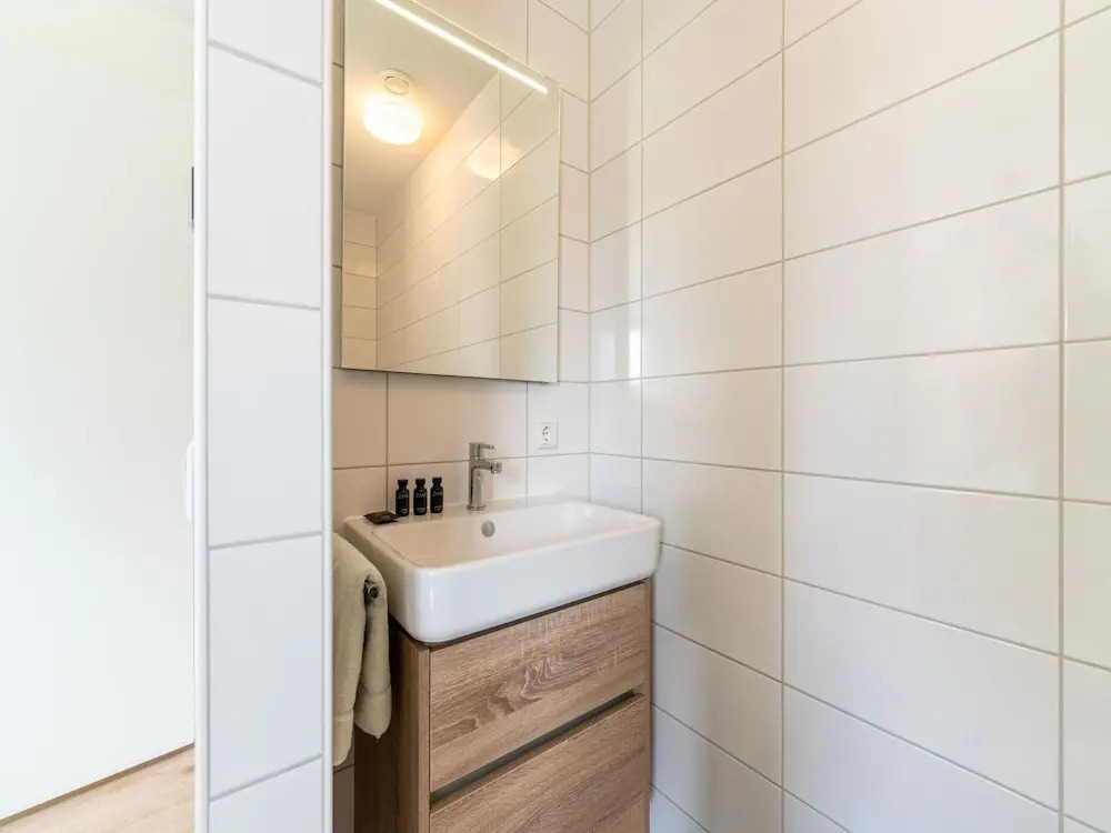 Luxe Stay With Sauna & Garden