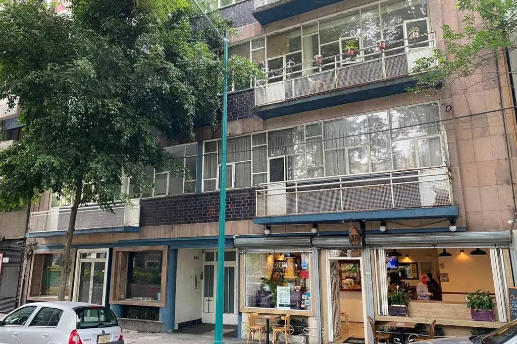 Best Location 3 bedroom apt in CONDESA