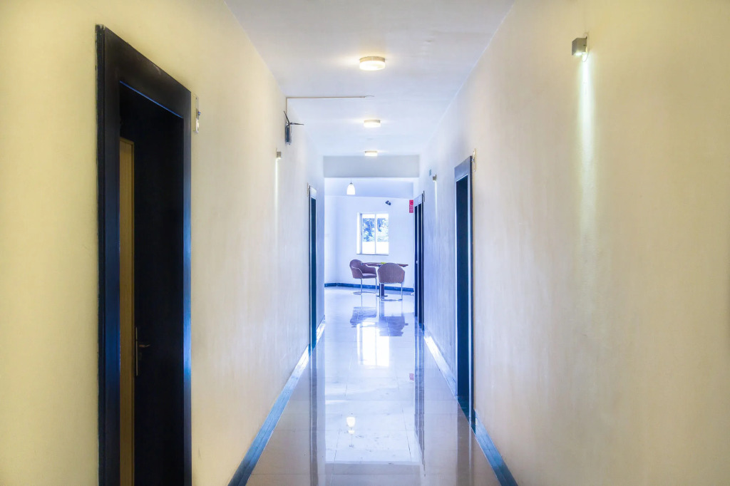 Treebo Premium Niraali Executive, Hinjewadi