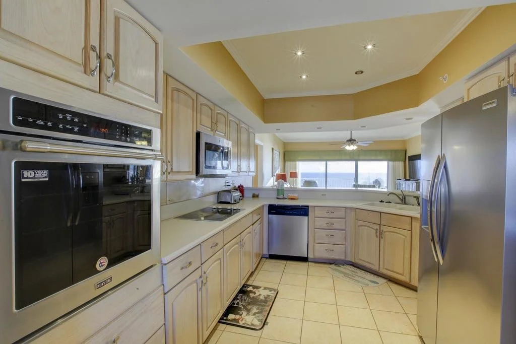 Summerhouse Beach Resort by Panhandle Getaways