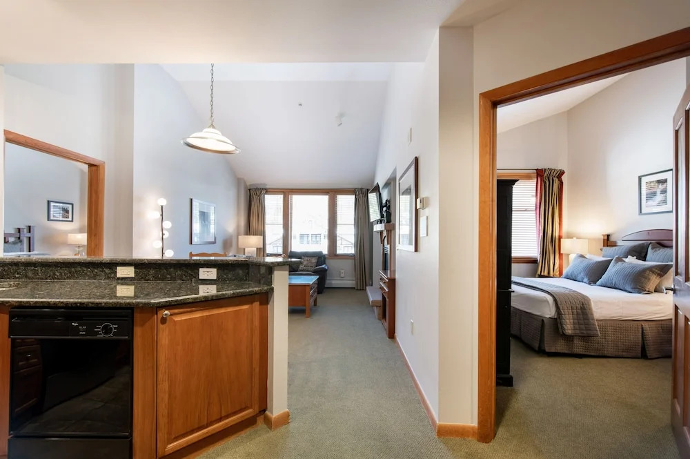 Zephyr Mtn Condo with Village View- Select-Unit 2506