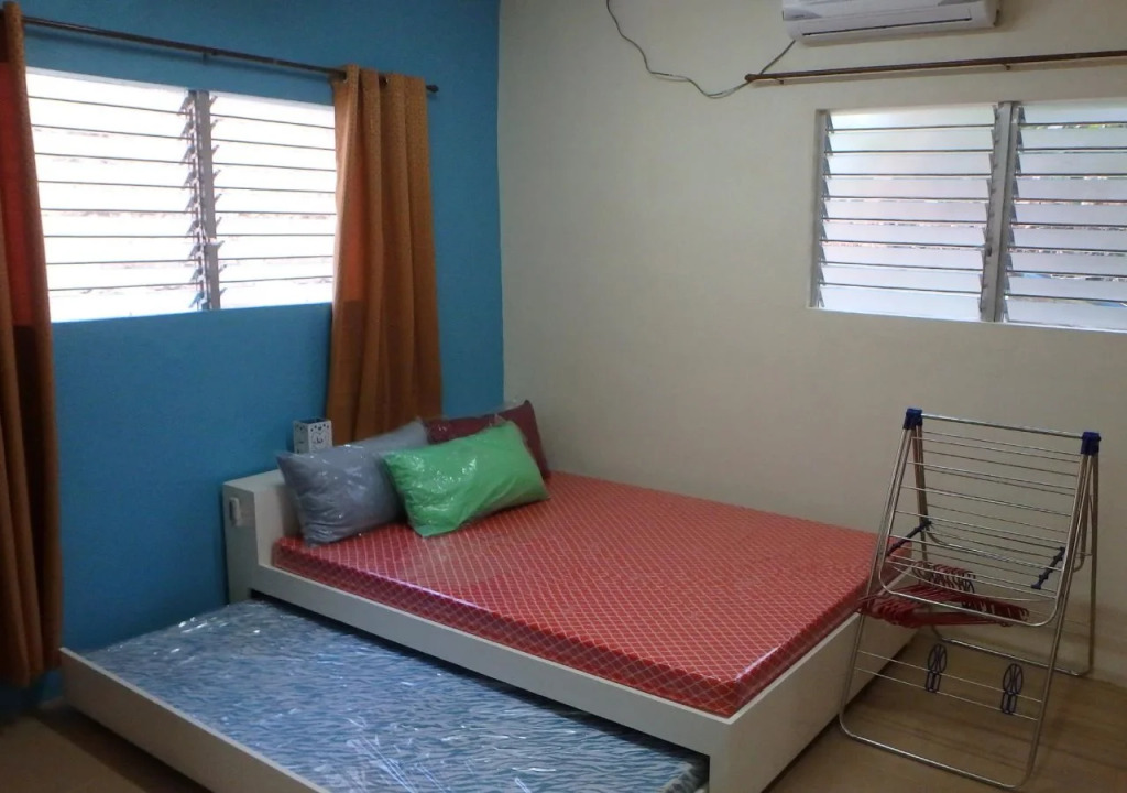 Mango Tree House