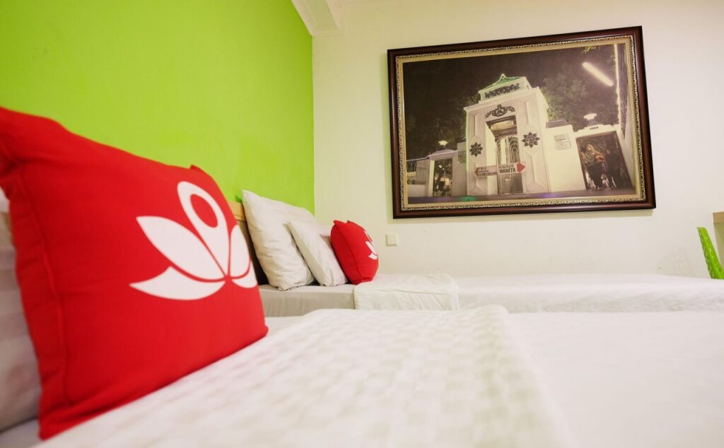 ZEN Rooms Basic Kalimas Sunan Ampel