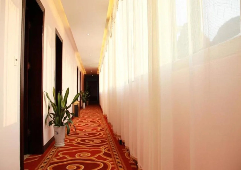 AL Shan Hotel