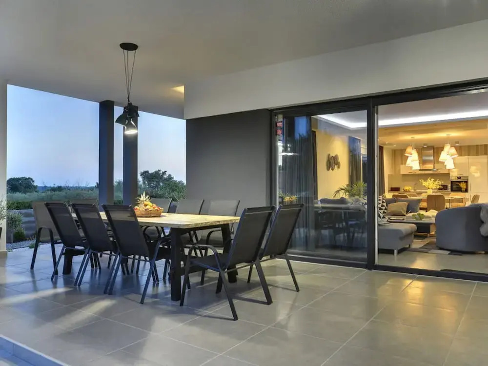 Villa Una Comfortable Holiday Residence