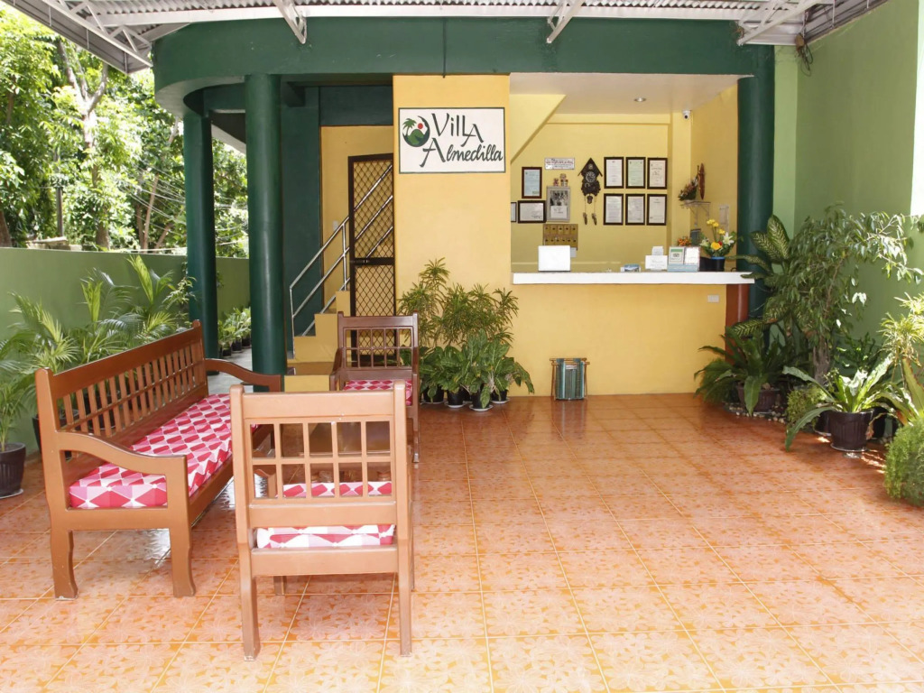 Villa Almedilla Pension House