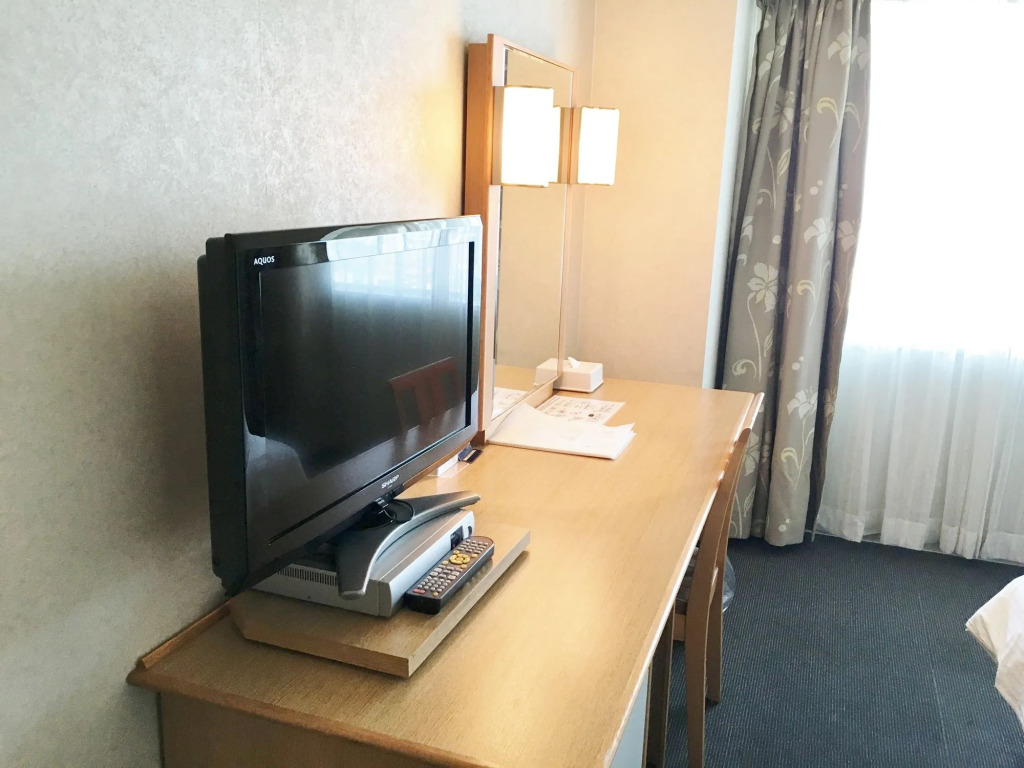 Hiyori Hotel Osaka Suminoekoen Station