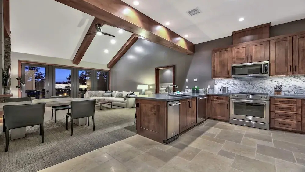 Steps From Heavenly Village & Gondola-Luxury 3Br Residence Condo