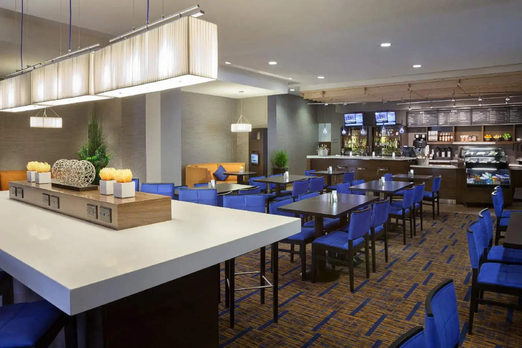 Courtyard by Marriott Toronto Markham
