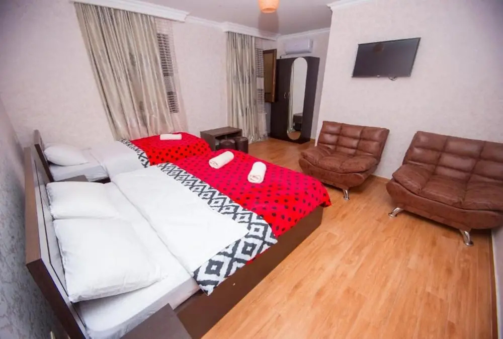 Hotel Elegant 2