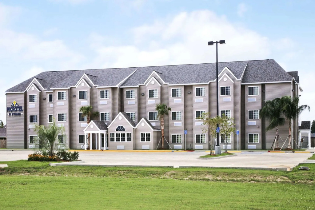 Studio 6 Suites Breaux Bridge, LA