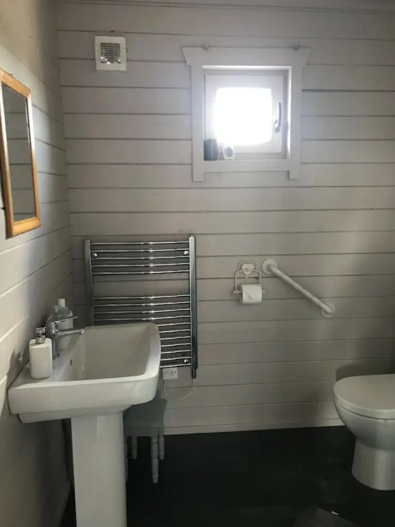 Lovely 1-Bed House in Fochabers Scotland