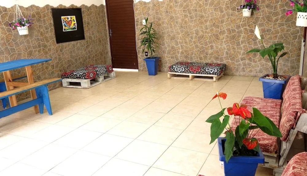 Little Hostel BC
