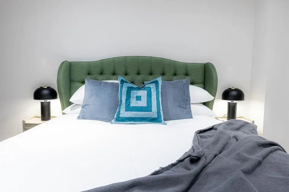 Three Bed Apts near Spitalfields Mkt