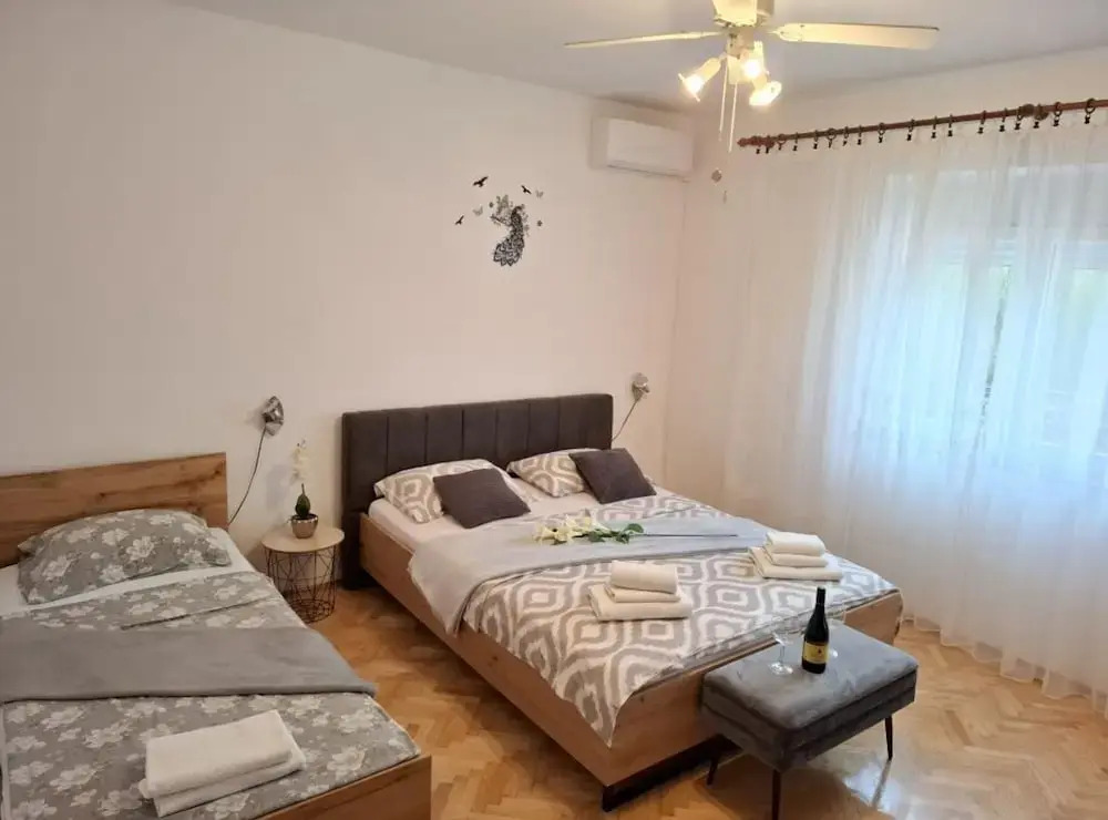 Apartment Tomislav