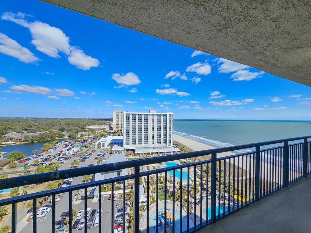 1707 Brighton, impressively remodeled, 3 bedroom ocean view 3 Condo