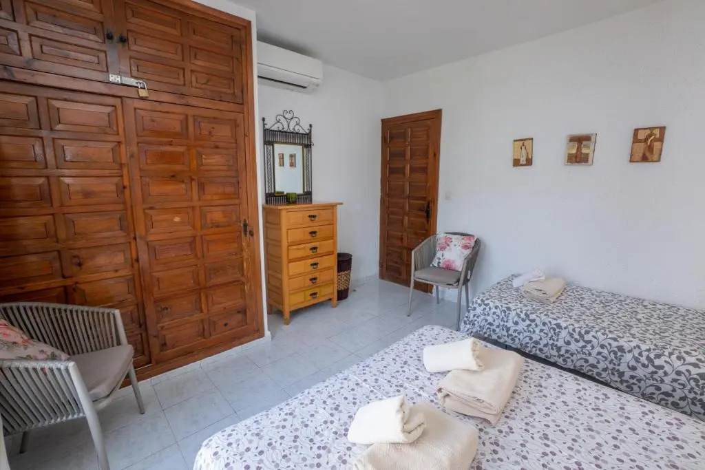 Nueva Nerja 22 Menyber
