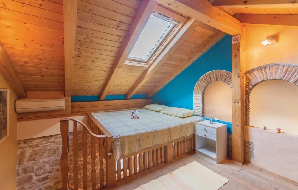 Stunning Home in Pula With Wifi and 1 Bedrooms