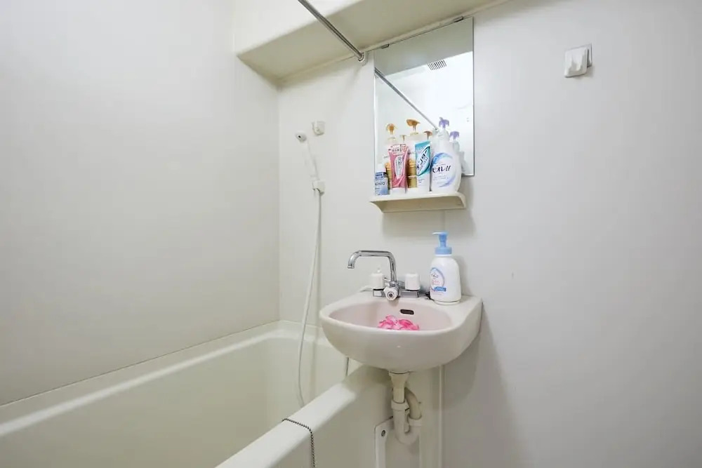 RESIDENTIAL HOTEL AMIKA-F Sangenjaya 301