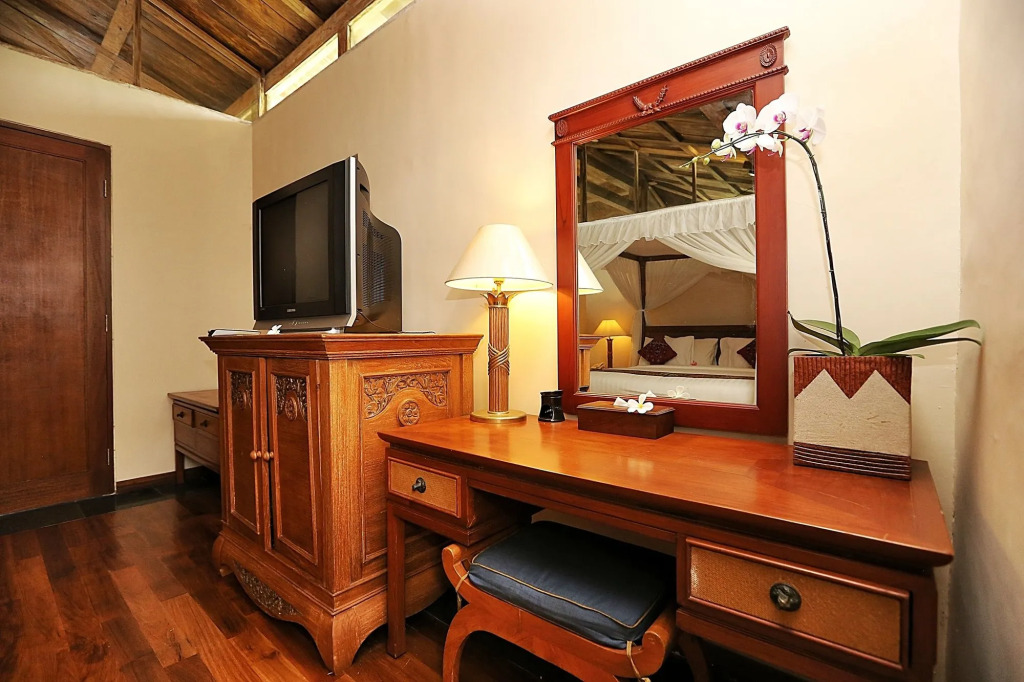 The Sanyas Retreat