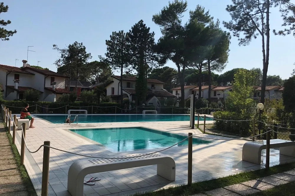 Charming Apartment With Garden and Pool