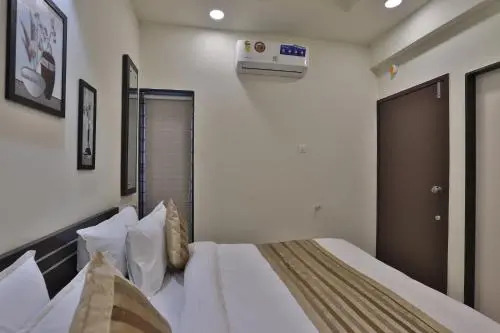 Oyo 29232 Hotel Nova Havana