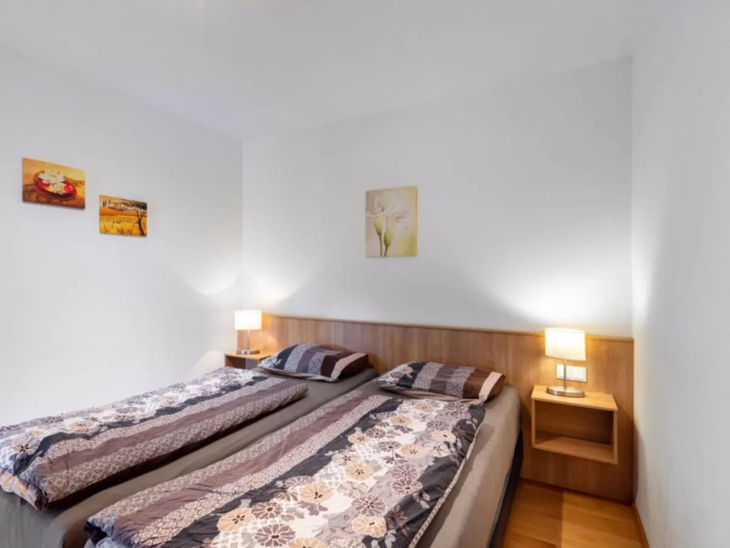 Apartment Top 5 by Interhome