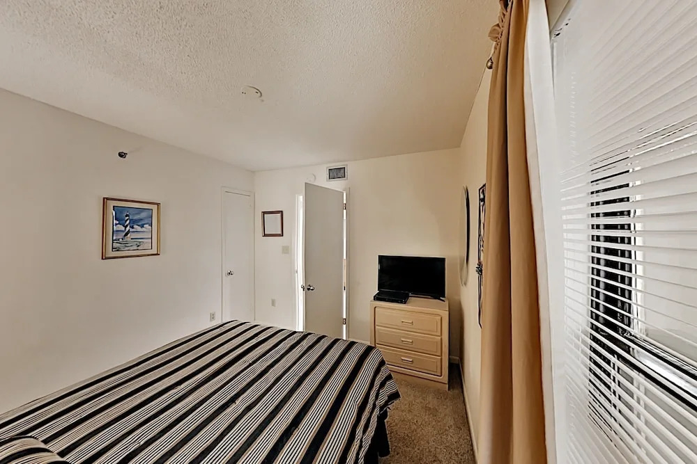 Phx22052 2 Bedroom Condo