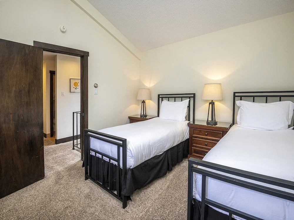 Westwind 407