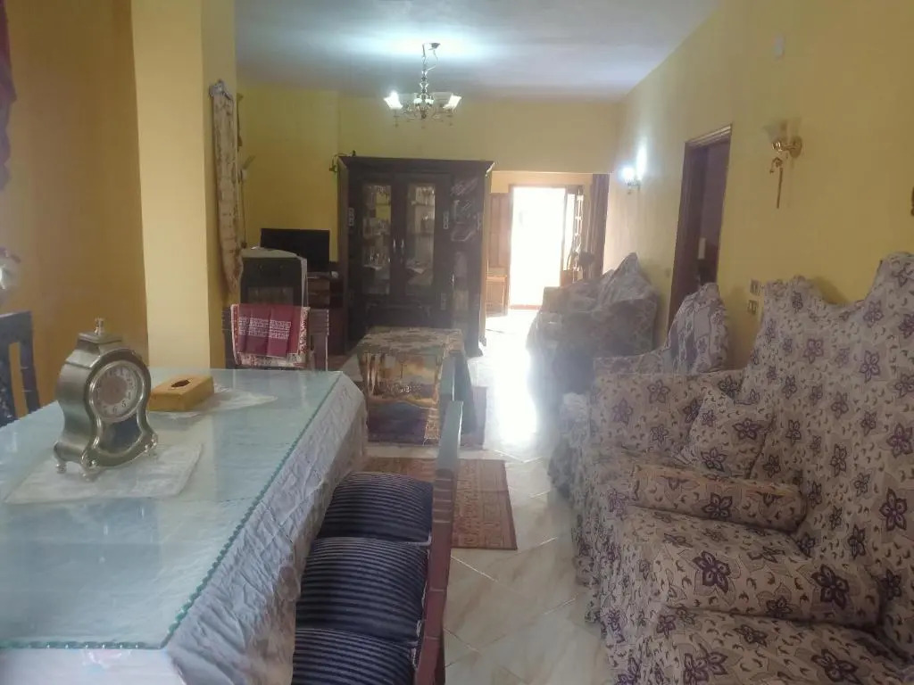 Shaer House