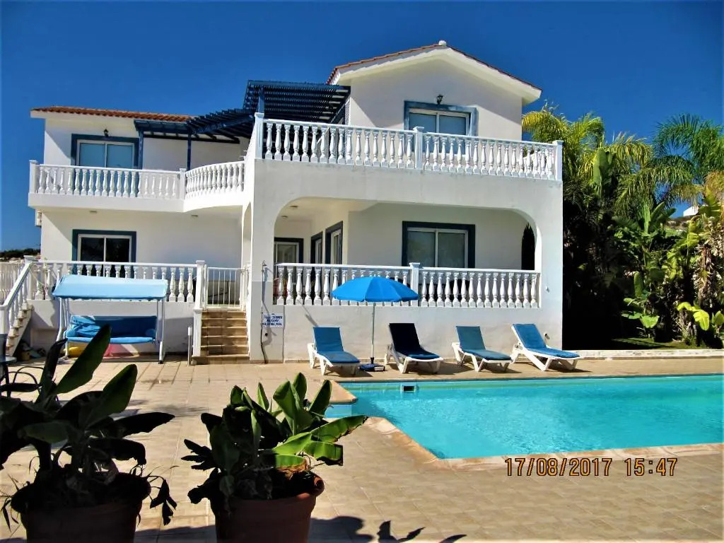 Villa Dioni