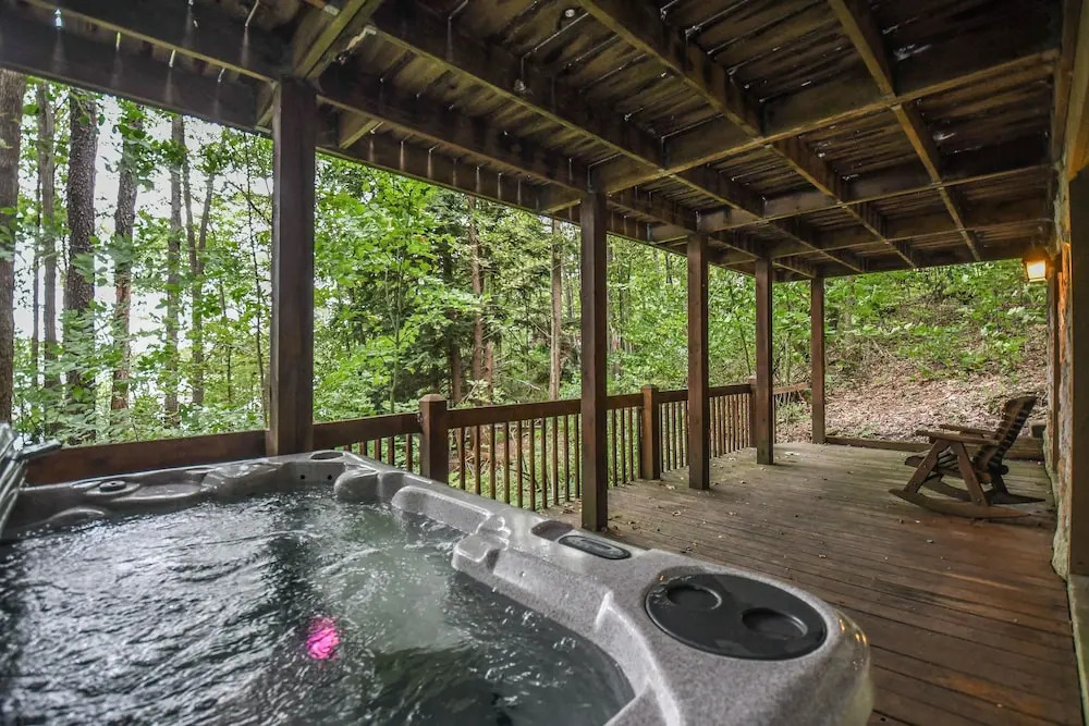 Creekside Cove 4 Bedroom House